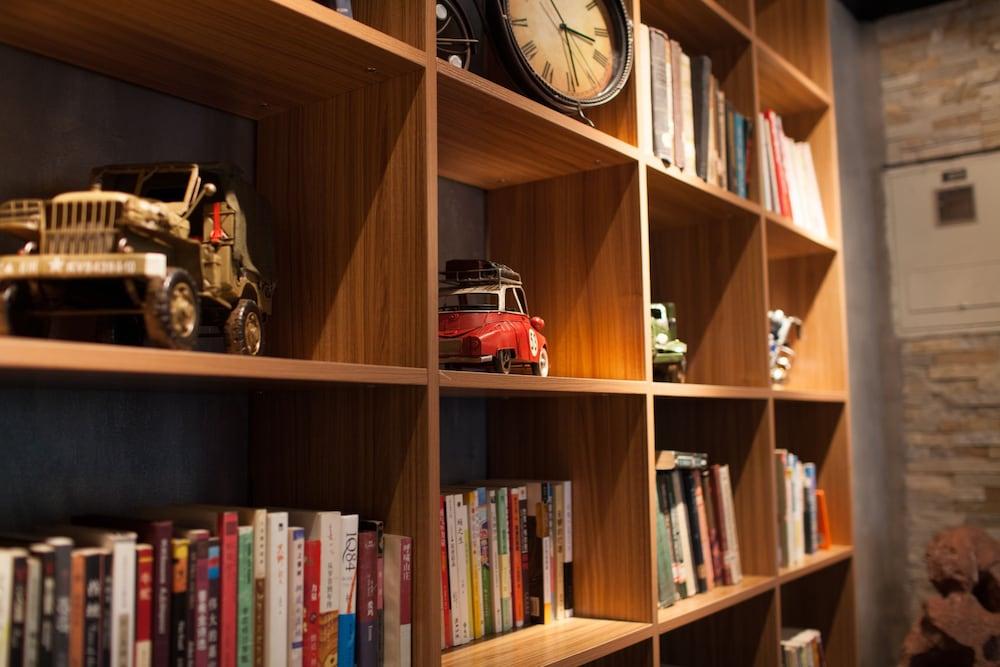 Nost Algia Hotel - Near Beijing Yonghe Lama Temple, Ghost Street, Beihai Park, Jingshan Park, Drum Tower, Houhai Bar Street, Tian'Anmen Square, Located In Beijing Traditional Hutongs, 5 Minutes Away From Subway, Free Laundry Serive Exterior foto